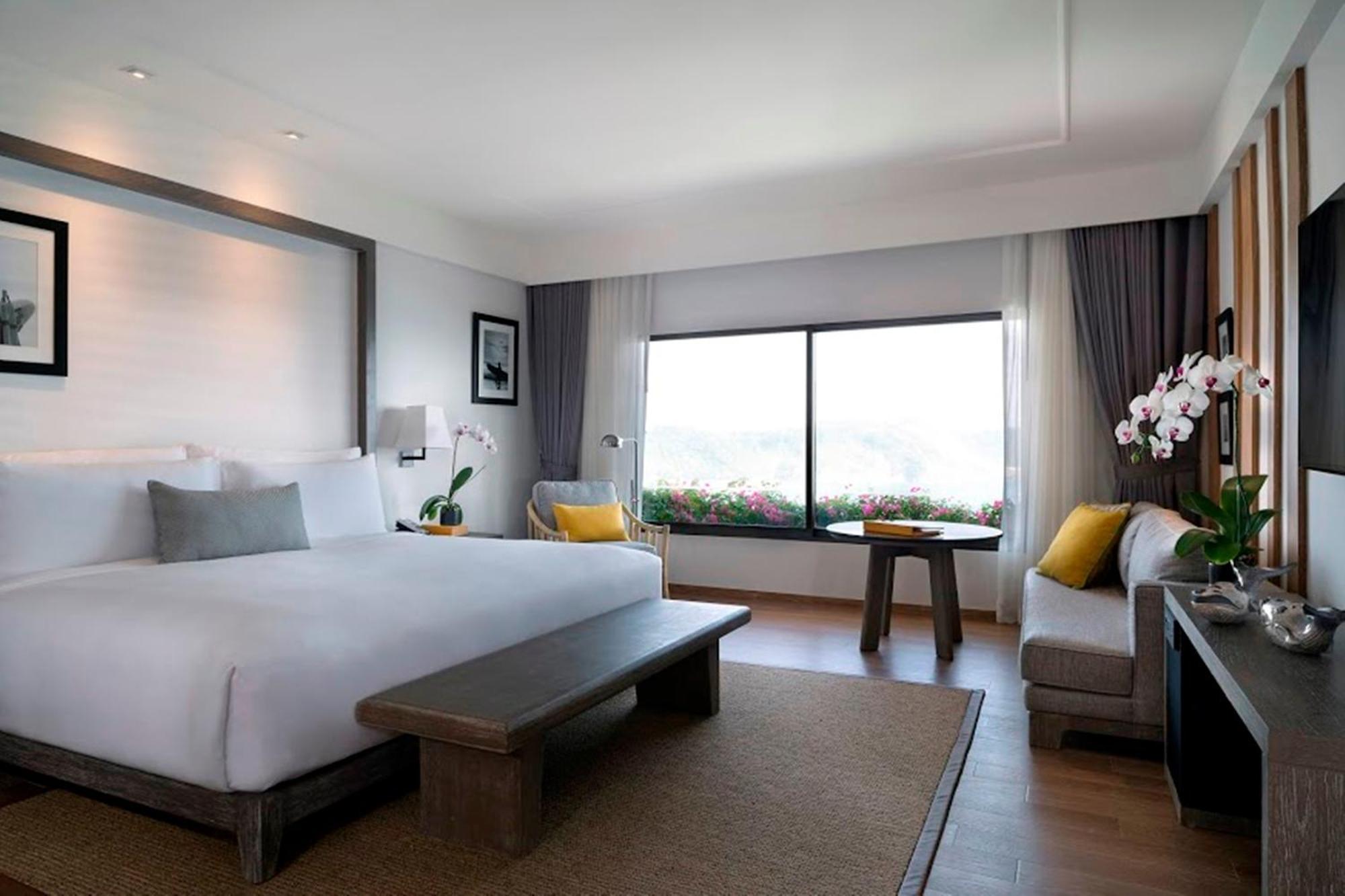 Royal Ocean View Suite,1274398966:JPEG
